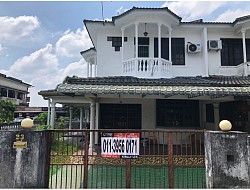 Ipoh Menglembu Corner Double Storey 40’x70’ 4Bedrooms 3Bathrooms Leasehold Selling Price RM500,000
